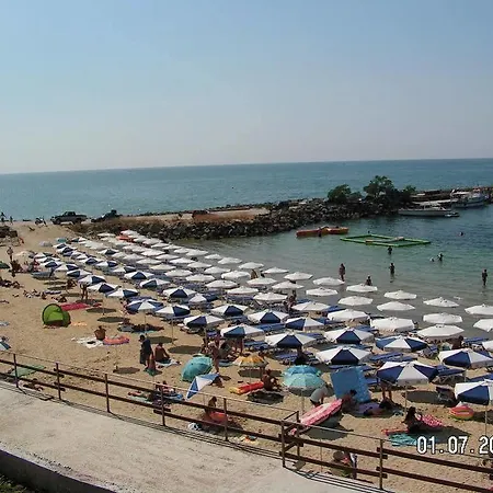 Seahouse Afrodita Guest house 2*