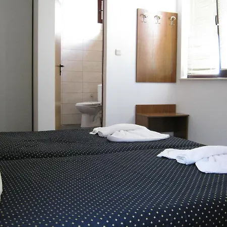 Seahouse Afrodita Guest house 2*